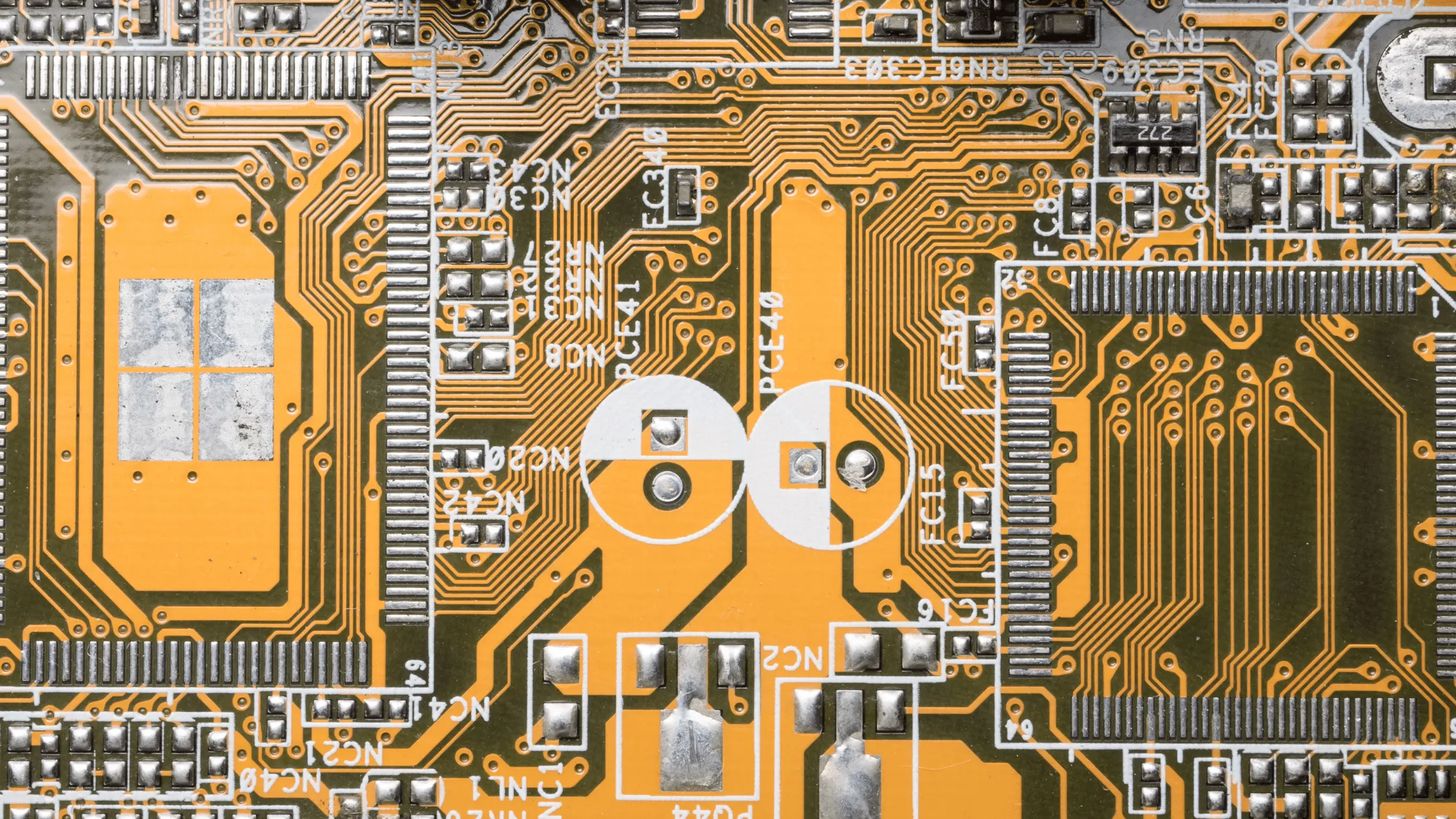 忠於興趣、理性選擇，找到可以發揮的舞台-專訪陽明交通大學電機工程研究所畢業學長/聯發科工程師張家恆